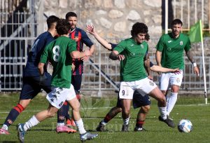 Massese, Buffa in azione a centrocampo