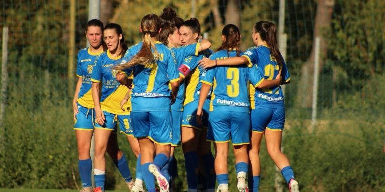 Carrarese women