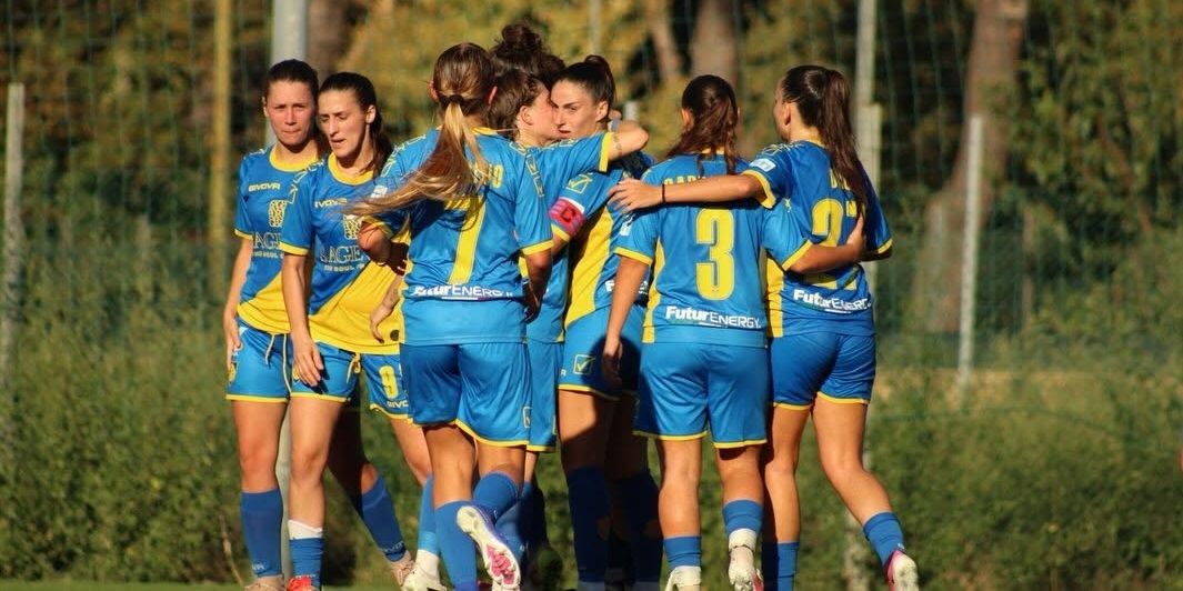 Carrarese women
