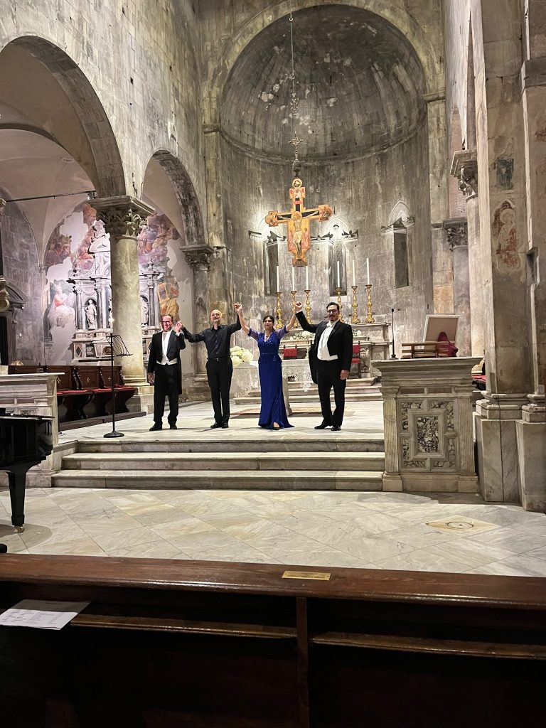Il concerto lirico in Duomo a Carrara